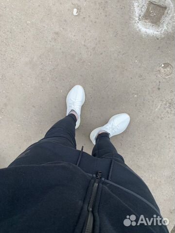 Кроссовки adidas yeezy Кроссовки adidas yeezy