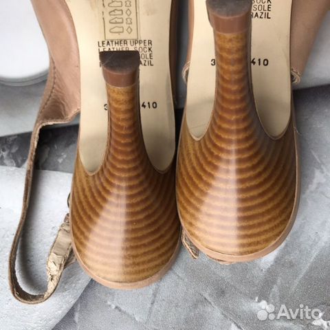 Босоножки 40