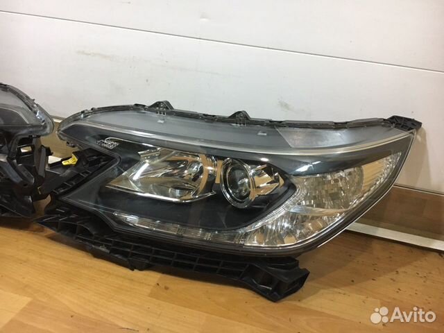 Фары Honda CR-V 4 2012-2015 г