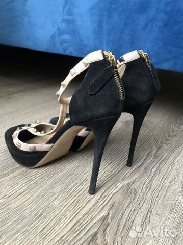 Босоножки Valentino (оригинал) Босоножки Valentino (оригинал)