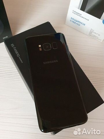 Телефон Samsung Galaxy S8, наушники Gear iconx Телефон Samsung Galaxy S8, наушники Gear iconx