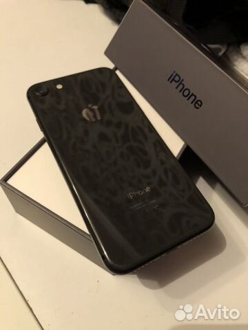 Телефон iPhone 8 Телефон iPhone 8