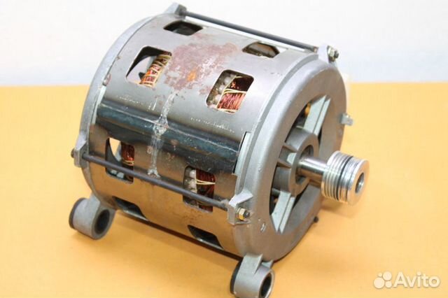 Двигатель Indesit C00053936 бу. 6437 Двигатель Indesit C00053936 бу. 6437