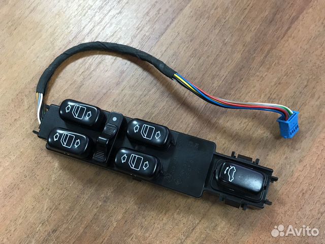 Блок управления стеклоподъемниками Mercedes W220