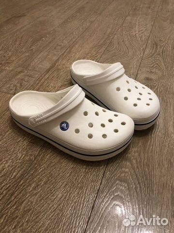 crocs 6 8