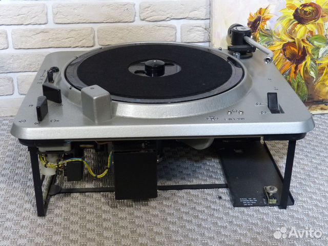 EMT 930 tutb проигрыватель винила