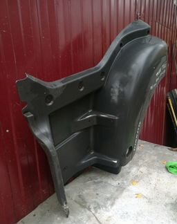 Man TGA 4 серия подножка левая 81615100477