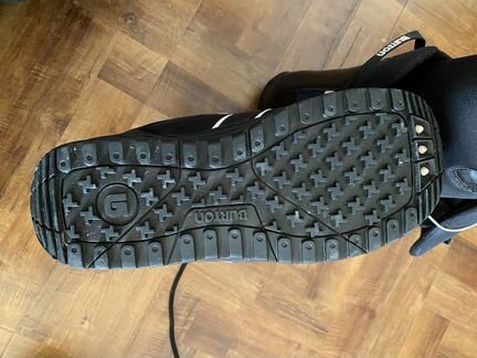 Сноубордические ботинки Burton invader 10,5us 43,5