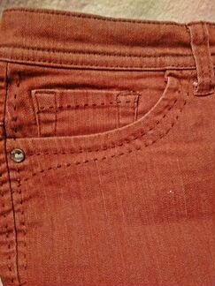 Джинсы Sarah Kern