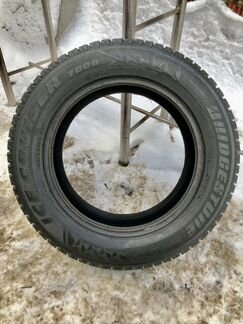 185/65 R15 Bridgestone Ice Cruiser 7000