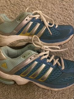 Кроссовки adidas беговые
