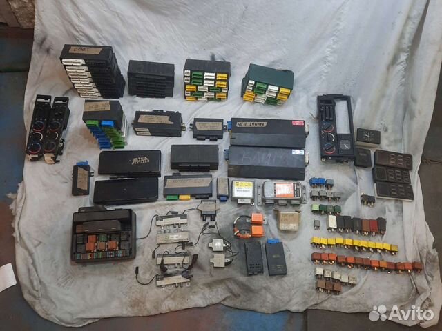 Блоки модули эбу реле бмв Е34 Е32 Е36 купить в Москве | Авито