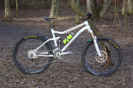 Горный велосипед (двухподвес), Kona tanuki supreme