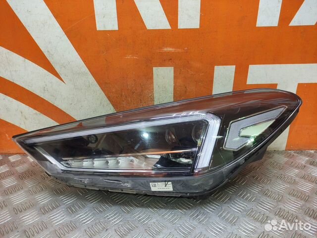 Фара левая Hyundai Tucson 3 2018-Нв