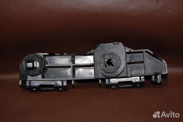 Кронштейн бампера, заднего - Toyota RAV4 CA40