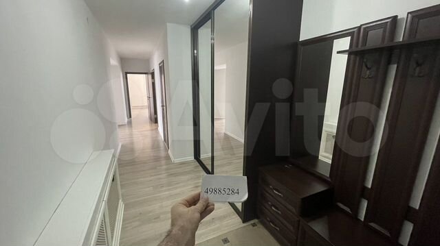 3-к. квартира, 100 м², 7/14 эт.