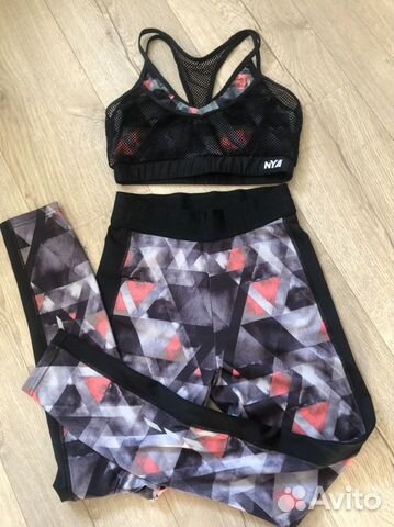 Спортивный комплект для фитнеса