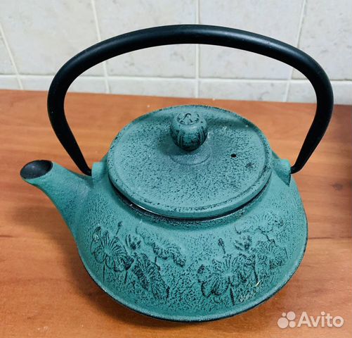 Посуда разная, чайник чугунный