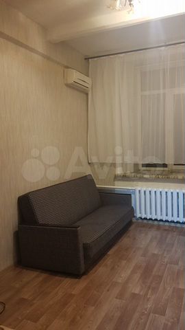 Комната 14 м² в 1-к., 1/4 эт.