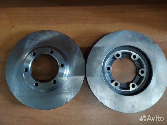 Диск тормозной передний Mitsubishi L200 1996