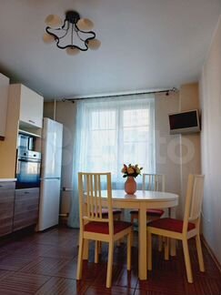 3-к. квартира, 95 м², 7/15 эт.