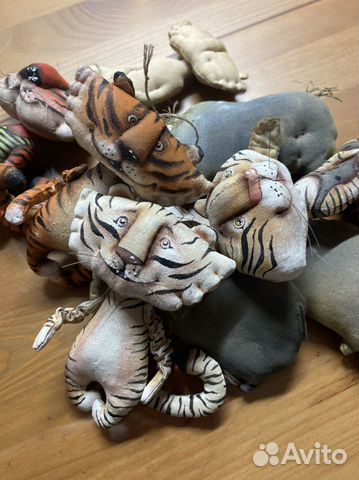 Тигренок игрушка