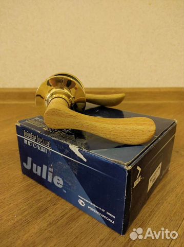 Дверные ручки Julie и петли Koral, новые, 2 компл
