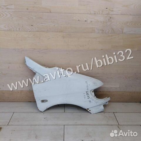 Крыло правое mercedes vito w638 бу