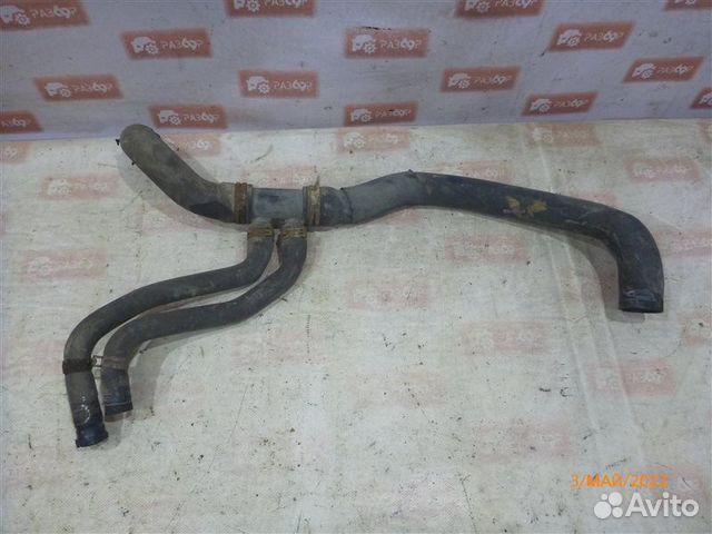 Патрубок системы охлаждения Land Rover Discovery