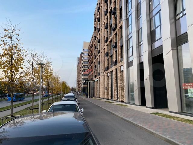 Сдам торговое помещение, 163 м²