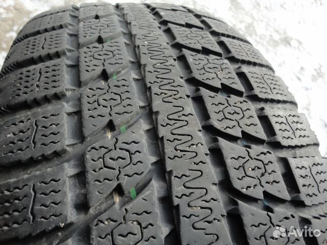 Продам 1 баллон 205/55 R16 toyo