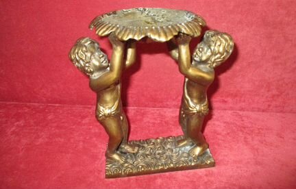 Подсвечник Старинный фигуры,бронза 19 см Европа