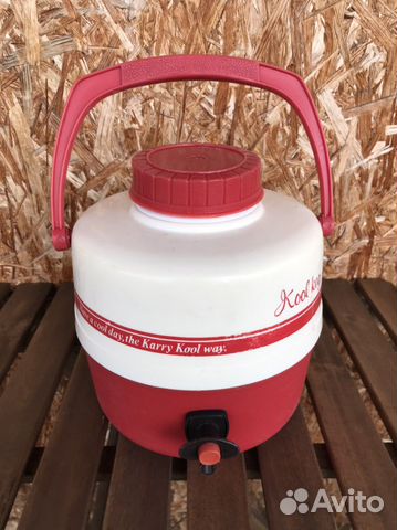 Термос с краном