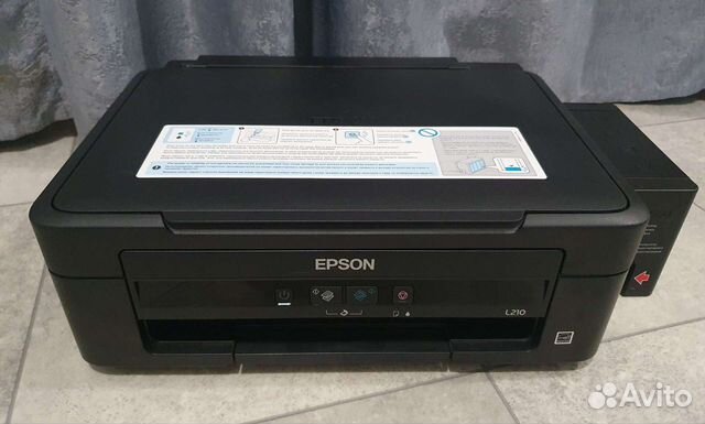 Epson L210 принтер снпч струйный