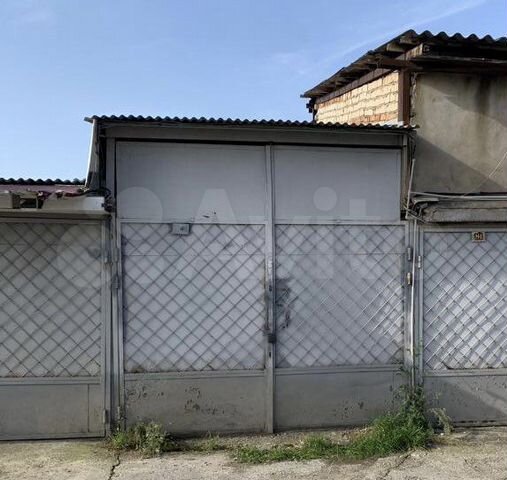 Авито сочи гаражи. Гаражный кооператив Мангуст Адлер. Гаражи в Сочи