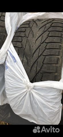 Nokian Tyres Hakkapeliitta R2 SUV 295/40 R21 111