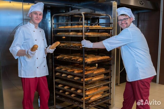 Пекарь (м. Маркса / ул. Карла Маркса, 3)