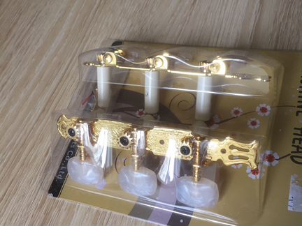 Колки и струны для гитар