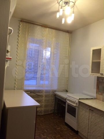 3-к. квартира, 72 м², 1/2 эт.