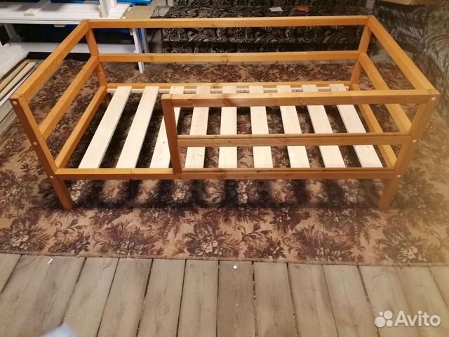 Новая детская кровать из массива