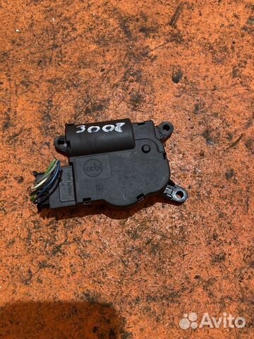 Моторчик заслонки отопителя Peugeot 3008