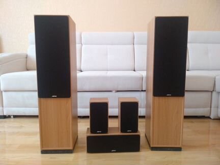 Акустическая система Jamo. Колонки