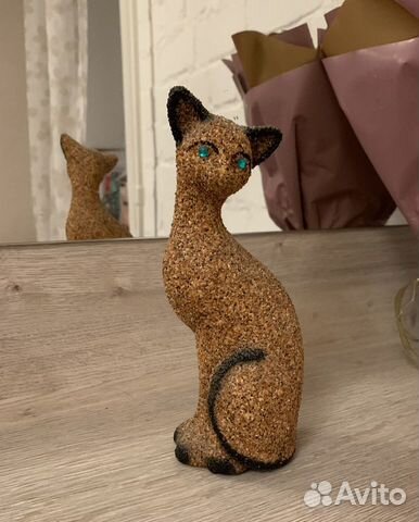 Статуэтка кошка
