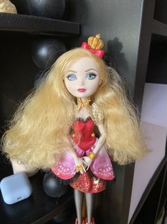 Кукла Ever after high Эппл Вайт