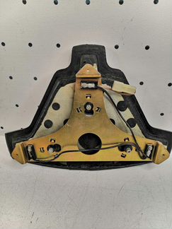 Накладка руля газ 24 3102 (кнопка сигнала, сигнал)