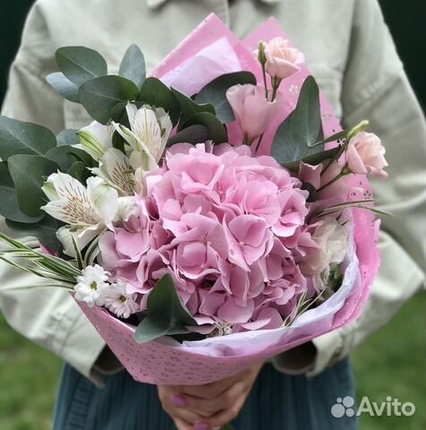 Яркая гортензия мини букет №522