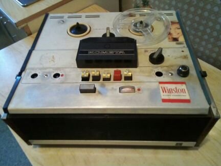 Катушечный магнитофон