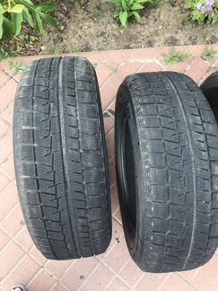 Bridgestone Blizzak Revo GZ 225 R17