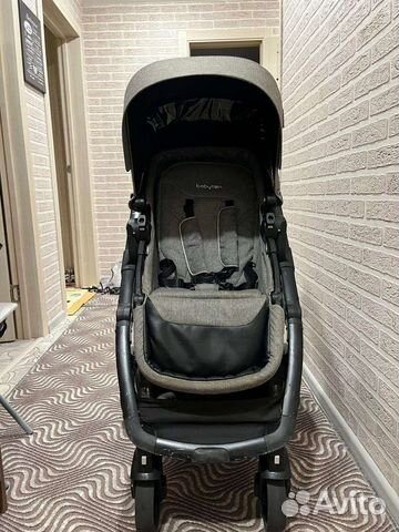 Прогулочная коляска