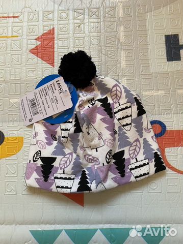 Новая демисезонная шапка Lassie 44-46